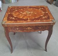 Table à jeux en bois de placage à décor en marqueterie de bo… (photo 3)