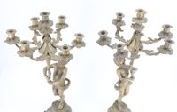 Paire de candélabres en bronze ciselé et patiné à sept lumiè… (photo 5)