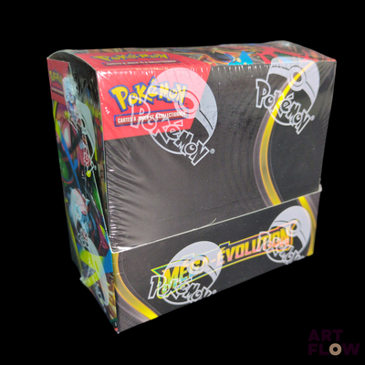 une boîte de cartes à collectionner Pokémon sur fond noir