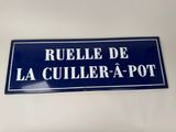 panneau de signalisation français pour la « ruelle de la cullera » - pot