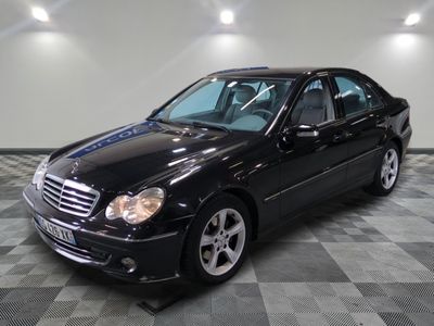 a picture of a black mercedes benz benz benz benz benz benz benz benz benz benz benz benz benz