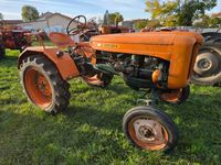 Tracteur agricole SOMECA. Modèle 20 D. (photo 2)