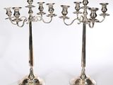 une paire de chandeliers plaqués argent