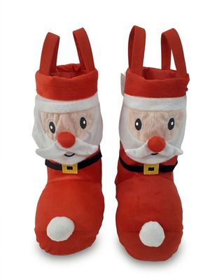 une paire de chaussons de Père Noël rouges sur fond blanc