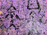 une peinture abstraite représentant un homme et une femme sur un fond violet