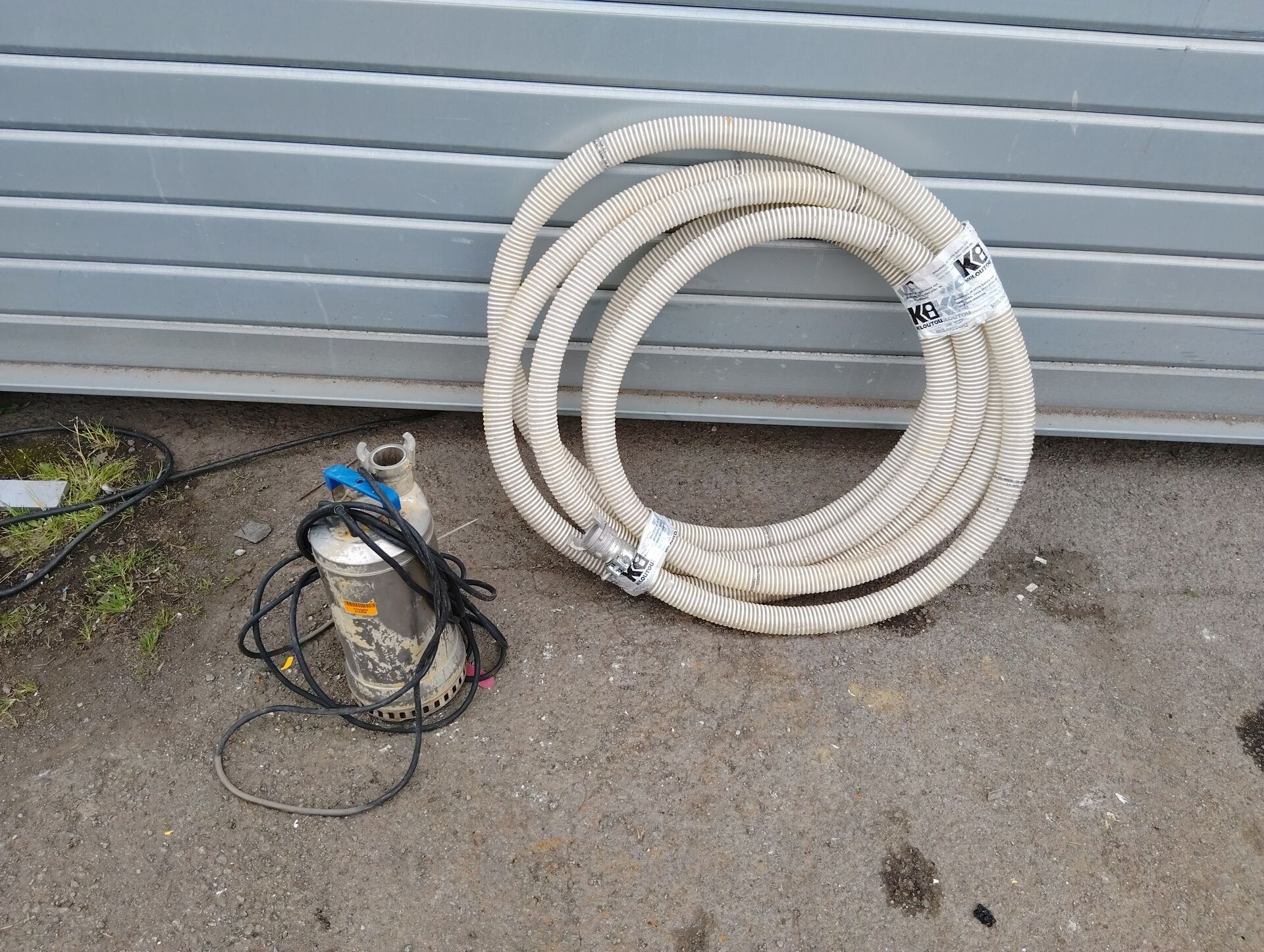 Pompe immergée monophasée pour eau claire FLYGT SXM7/B SG
