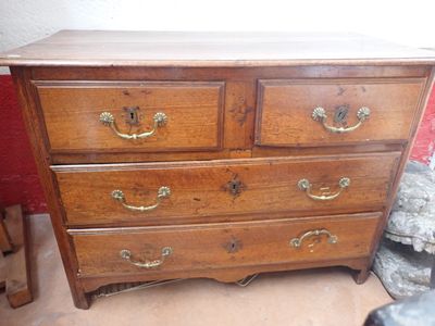 Commode en noyer fin XVIII début XIX ème, dim 79x113x57 cm (…