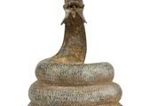 une image représentant une statue de serpent sur fond blanc