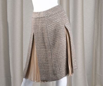 CHANEL Automne 2000 Jupe au genou en tweed d'alpaga et laine…