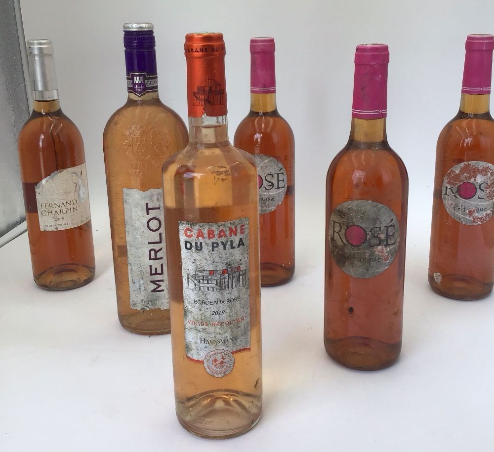 Lot de 6 bouteilles vin rosé, rosé pétanque (pas d année apparente), cabane du pyla 2019 , Fernand charpin 2009 , mer...