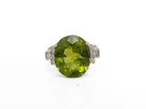 Bague en tourmaline verte et diamant