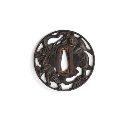 JAPAN - Large iron Tsuba maru gata, Edo period, with open