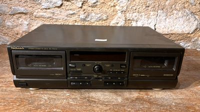 Lecteur de cassettes audio + magnétoscope vhs - Photo 1