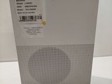 an image of a white box sitting on top of a white table