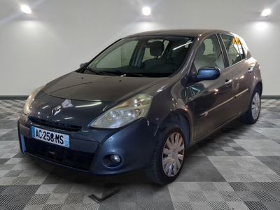 RENAULT - CLIO III 1.2 16V 75 ECO2 EXPRESSION - ES - Mise en…