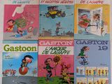 six livres pour enfants en français sont alignés sur une table