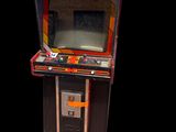 une console de jeux vidéo à l'ancienne, équipée d'une horloge