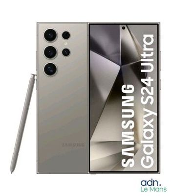 un Samsung Galaxy Note 10 Lite avec un stylet à côté