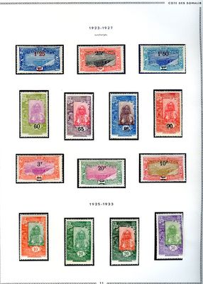 une image représentant une collection de timbres sur une feuille