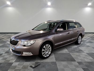 SKODA - SUPERB COMBI 2.0 TDI 170 CR FAP PRAHA DSG - GO - Mis…