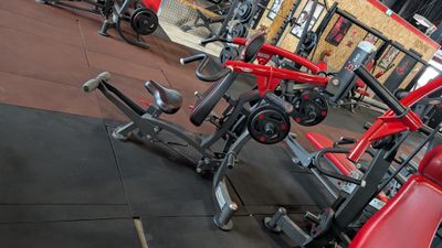 a lot of machines that are in the gym