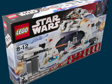 une boîte contenant un ensemble Lego Star Wars