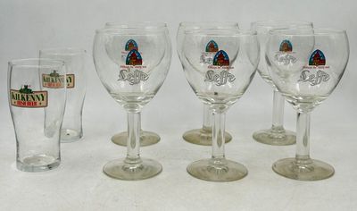 412 / CHC2 / 6 chopes à bière publicitaires " Leffe" et…