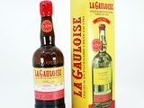 an image of a bottle of liquor next to a box of liquor