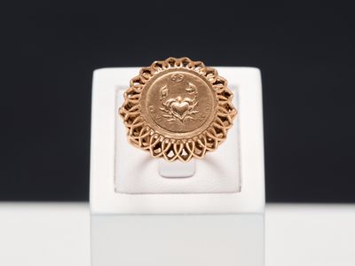 Bague en or jaune 14k 585 millièmes ornée du signe du zodiaq…