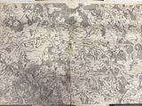 une grande feuille de papier sur laquelle est dessiné quelque chose