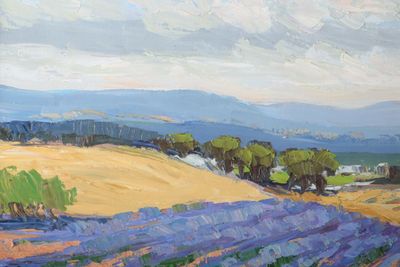 peinture d'un champ de lavande avec des montagnes en arrière-plan
