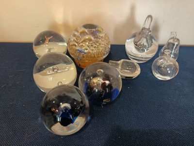 Ensemble de sulfures et verreries (KOSTA Suède) - Photo 1