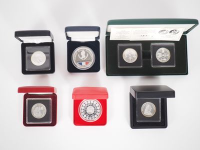 Ensemble de pièces et médailles du club français de la monna… - Photo 1