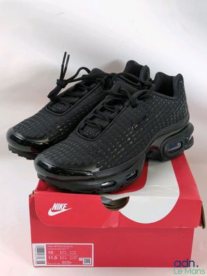 Chaussures Nike Air Max Plus noires pour homme, taille 9,5, 5, 5, 5, 5, 5, 5