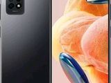 un gros plan sur l'arrière d'un Samsung Note 10 Lite noir