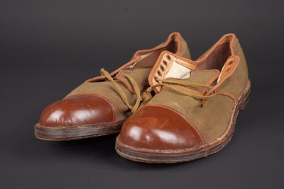 Chaussures tropicales canadienne.