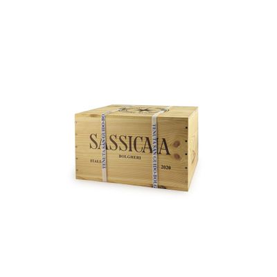 the wooden box has a label on it that says sassica