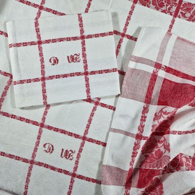 NAPPE RECTANGULAIRE ET SES 12 SERVIETTES en damassé de coton…