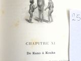 un livre ouvert sur lequel figure le dessin d'un homme et de deux enfants