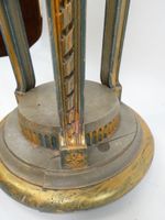 Sellette dans le style athénienne tripode, en bois sculpté d… (photo 6)