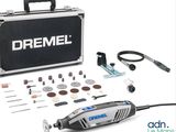 La ponceuse filaire Dremel sert à polir un morceau de bois.
