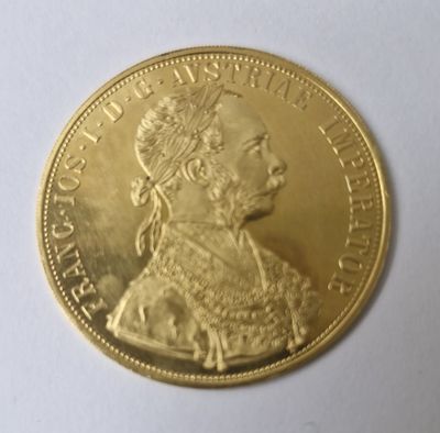 Un pièce de quatre ducats or "François-Joseph d'Autriche-Hon…