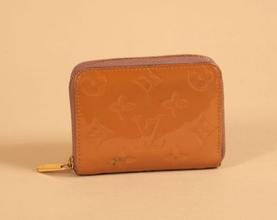 louis vu vu wallet in tan