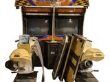 une machine posée sur une table