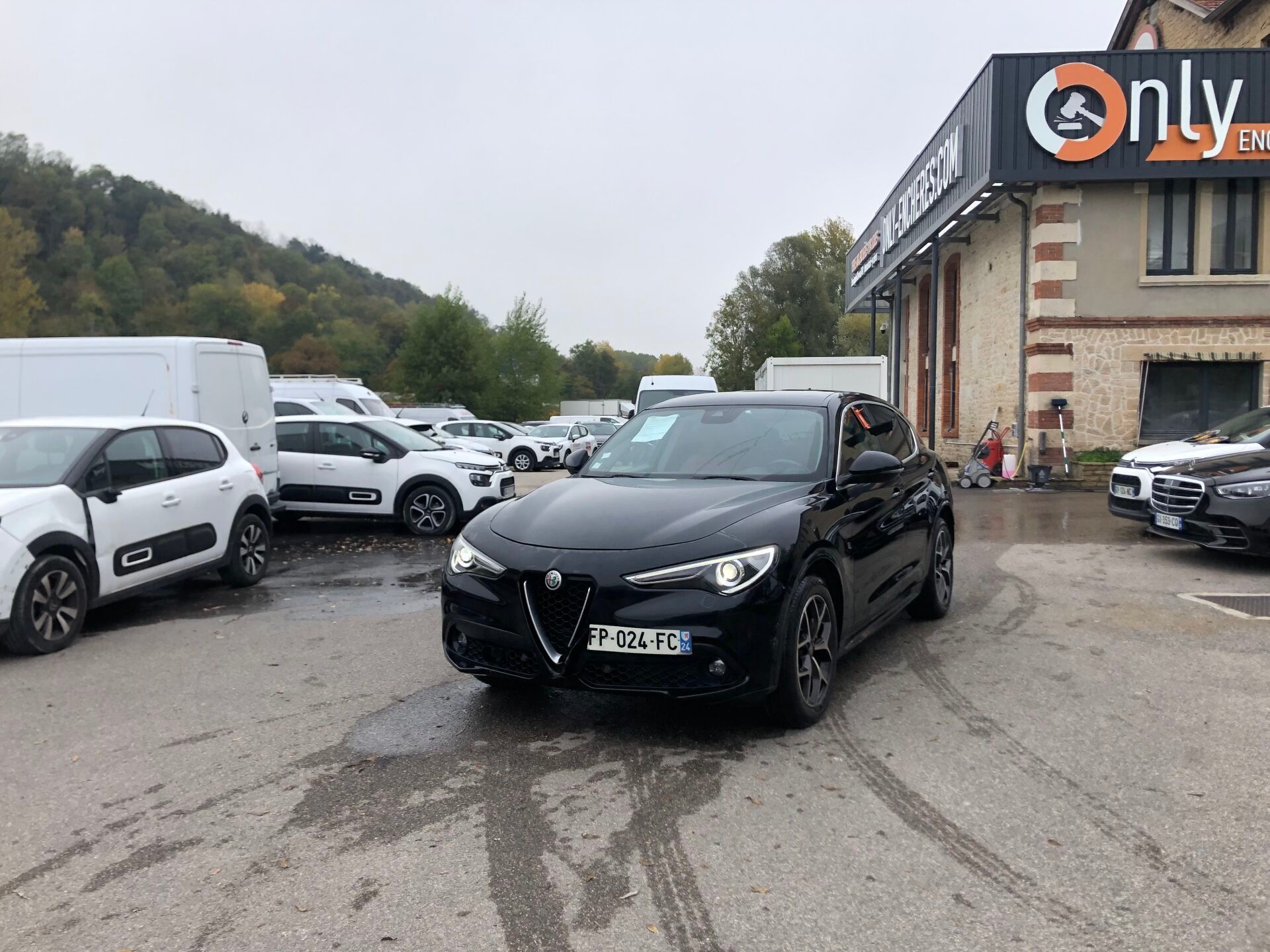 ALFA ROMEO Stelvio 2.2 160 ch AT8 Super - Genre : VP - Carro…