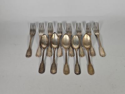un service de six fourchettes et cuillères en métal argenté