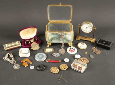 a lot of items that are sitting on a table