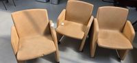 SITUE AU 1ER ETAGE, PAR ESCALIER SANS ASCENSEUR : - 1 ENSEMB… (photo 3)