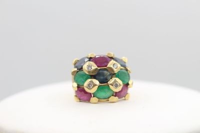 Bague en or jaune ornée de pierres tutti frutti et diamants …