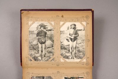 deux vieilles photos d'une femme et d'un homme en maillot de bain